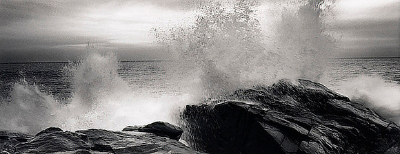 CAT 021 NEG 22 CD 3  BIG ROCK 3 VENTURA CALIF at JPEG @159k