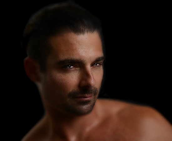 CAT 9772 CD342 HANDSOME ITALIAN MAN
