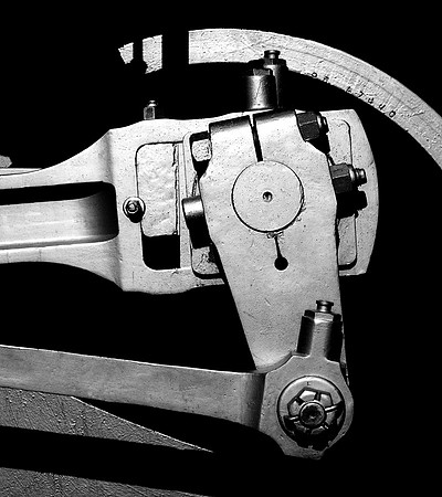 CAT 071N7  CD66  TRAIN WHEEL JPEG 240K-FB